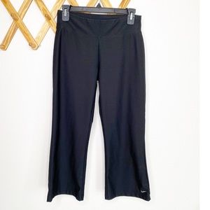 NIKE wide leg capri